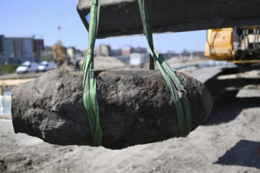 EVAKUACIJA U NEMAČKOJ: Pronađena BOMBA iz Drugog svetskog rata!