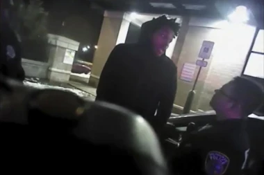 (VIDEO) MUČILI GA ELEKTROŠOKOVIMA: Američka policija brutalno pretukla košarkaša Milvokija