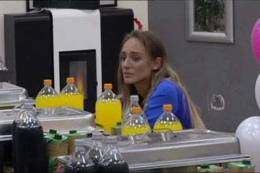 LUNA ČULA SLOBIN GLAS, PA PSOVALA!