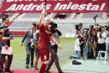 Španski mađioničar odjavio MLS ligu, realnija opcija je fanatična Argentina!