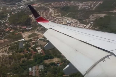 Ljudi se prekste pre nego što slete na ovo mesto: AKO OSTANU ŽIVI, sledi aplauz!