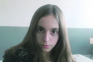 KRISTINA (18) NESTALA POD ČUDNIM OKOLNOSTIMA: Roditelji mole za pomoć!