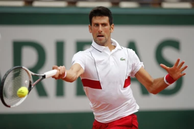 Novčana kazna preti Novaku zbog reketa