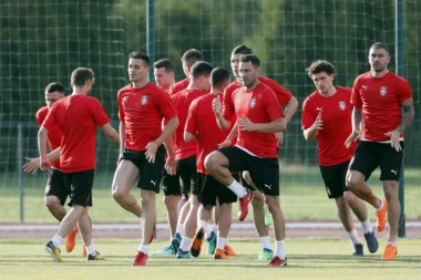 Reprezentativac Srbije NA PUTU KA PREMIJER LIGI: Propali pregovori oko novog ugovora, Anćeloti zove "Orla"!