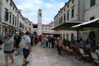 Četvrti slučaj malih boginja u Dubrovniku, ministar zabrinut!