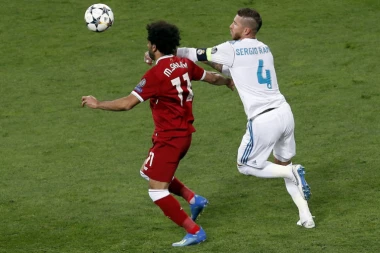 (VIDEO) NAJJAČI ENGLESKI FUDBALER PRETI RAMOSU: Srećom po tebe, nećemo se sresti...