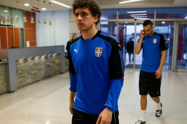 BUNDES LIGA: Hofenhajm i Volfsburg ubedljivi, Veljković bolji od Gaćinovića i Kostića!