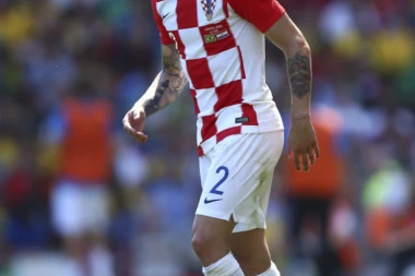 (VIDEO) OVO MORA DA JE BOLELO: Brazilac razbio glavu Hrvatu!