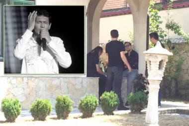 TUGA U KUĆI SINANA SAKIĆA: Prijatelji i kolege se okupljaju u Loznici, stigao i njegov sin Rašid!