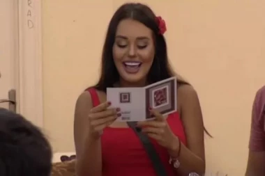 (VIDEO) ONA JOJ ČESTITALA ROĐENDAN, ANA U ŠOKU!