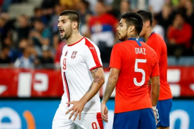 (VIDEO) Poseban režim za Kostariku: MITROVIĆ TRENIRA ODVOJENO OD EKIPE!