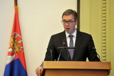 VUČIĆ u Briselu: Prvo MOGERINI, pa onda Tači