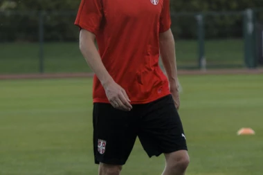 NEMCI CVIKAJU OD "ORLOVA": Dobro je da nismo sa Srbijom u grupi! Matić je monstrum!