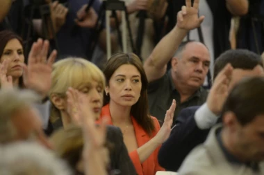 Spas za Beograd: Počećemo opet da dišemo u gradskom prevozu!