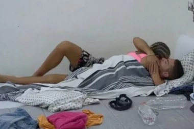 Teodora plakala kao kiša, Anđelo je tešio poljupcima i zagrljajima!