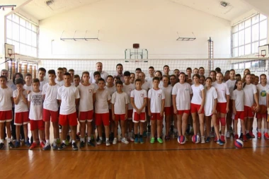 Udovičić: U sistemu školskog sporta 165.000 dece