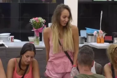 Luna: JA SAM LENJA, LUDA I RAZMAŽENA!