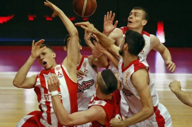 ZVEZDA NA KORAK OD NOVE TITULE: Crveno-beli ponovo nadigrali FMP