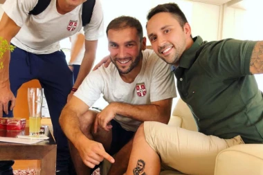 "BANE JE POLUDEO ZBOG MOJE TETOVAŽE!"