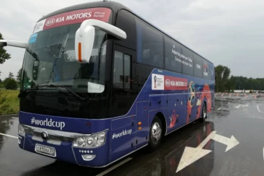 Republika.rs na Mundijalu: Autobus već čeka "orlove" u Rusiji