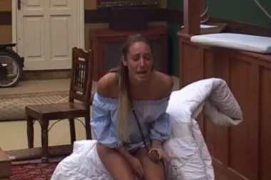 LUNA ZBOG SLOBE DOŽIVELA NERVNI SLOM!