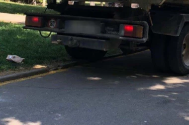 OGLASILO SE "Zelenilo" posle dojave da im je vozilo na TRAVI!