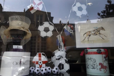 Traže dlaku u jajetu: ENGLEZI SE ŽALE NA BEZBEDNOST U RUSIJI!