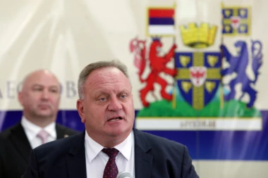 PRVI ČOVEK LESKOVCA OTVORIO DUŠU: Volim funkciju kao porodicu!