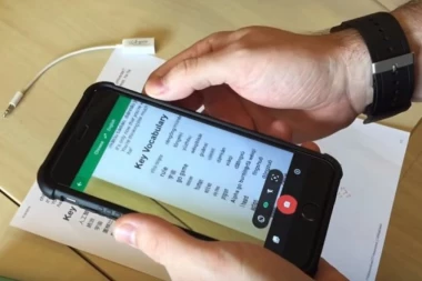 Google Translate za prevođenje ojačan veštačkom inteligencijom