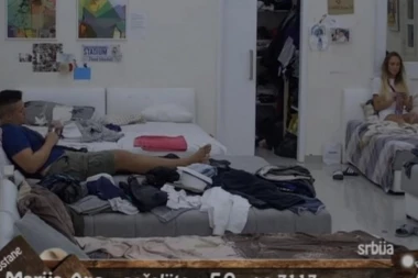 (VIDEO) Sloba i Luna zaboravili tuču: EVO ŠTA MU JE BLOGERKA DALA!