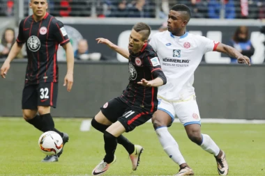 Mijate, svaka ti čast: VELIKAN SVETSKOG FUDBALA ZOVE GAĆINOVIĆA!