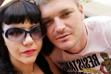 (FOTO) Ovo su momak i devojka koji su se zakucali u autobus kod Kragujevca!