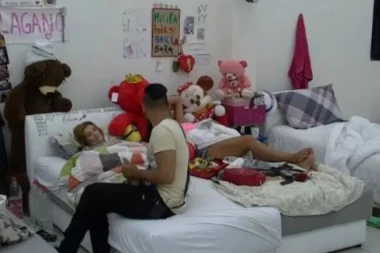 Kija: MUKA MI JE OD ROĐENOG MUŽA!