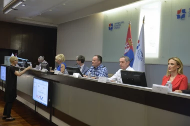 TRGOVINA U TRI KLIKA štedi novac i vreme: Novi servis PKS za privrednike