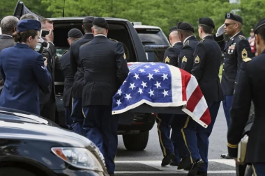 PILOT SAHRANJEN 74 GODINE POSLE POGIBIJE!