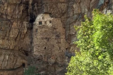 (VIDEO) Tajni grad Svetog Save nad Studenicom