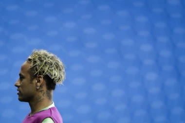 ČUVENI ENGLEZ OPLEO PO NEJMARU: On je Kim Kardašijan svetskog fudbala!