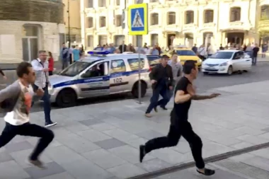 PRELIMINARNI REZULTATI ISTRAGE INCIDENTA U MOSKVI: Taksista zaspao za volanom, slučajno pritisnuo gas