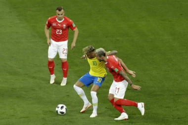 (UŽIVO, SP) Bomba Kolarova za tri boda "orlova", Meksikanci i Švajcarci šokirali favorite!