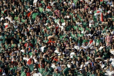 Burno proslavili pobedu: MEKSIKANCI IZAZVALI ZEMLJOTRES SKAČUĆI?