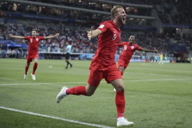 HRVATI POTPUNO POBESNELI: Hari Kejn PROZVAO Kockaste!