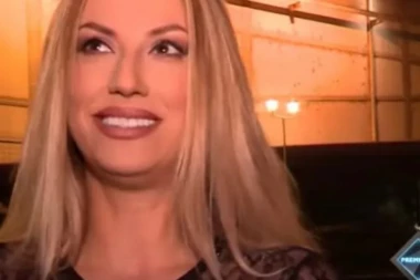 ČAK I KADA JE U NAJGOREM IZDANJU: Rada Manojlović priznala šta je uvek obraduje!