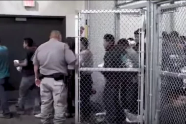 TRAMPOVI MIGRANTSKI KAMPOVI KAO USTAŠKI LOGORI: Ugledni američki novinar uporedio SAD sa NDH