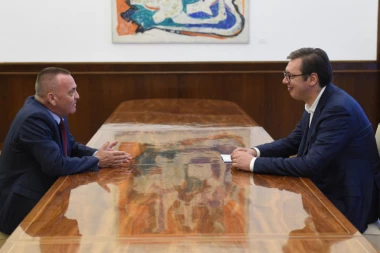 VUČIĆ: Srbi, poštujte hrvatsku zajednicu!