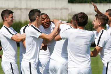 FUDBALERI PARTIZANA: "Dupla kruna" je glavni cilj!