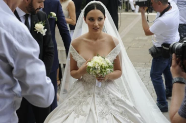 PRIJIN NAJEMOTIVNIJI TRENUTAK sa svadbe: Hvala vam, OVO NIKADA NEĆU ZABORAVITI