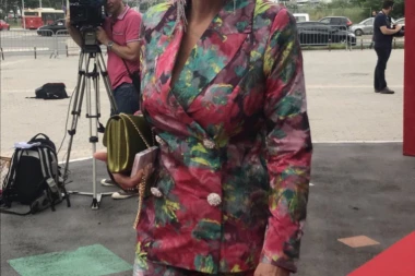 SAMO U OVOJ ZEMLJI NIJE ZAPEVALA: Lepa Brena otkrila gde nije nastupala!