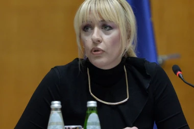 Joksimovićeva: Srbija može do 2025. u EU ako se REFORME ubrzaju!