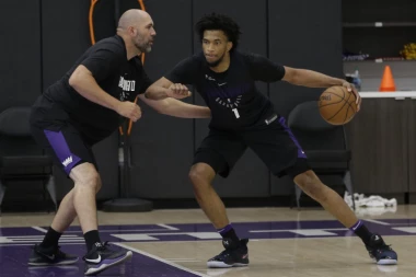 Divac: Begli je bolji za nas od Dončića