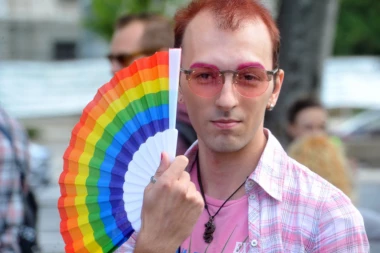 STIŽU GEJEVI: Beograd proglašen za domaćina Euro Prajda 2022. godine!